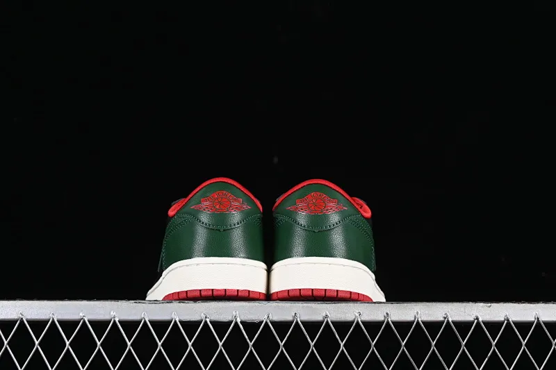 All categories Air Jordan Jordan series basketball shoes Air Jordan 1 Low Z version Air Jordan 1 Low AJ1 Joe 1 black and green color low-top cultural casual sneakers CZ0775-036